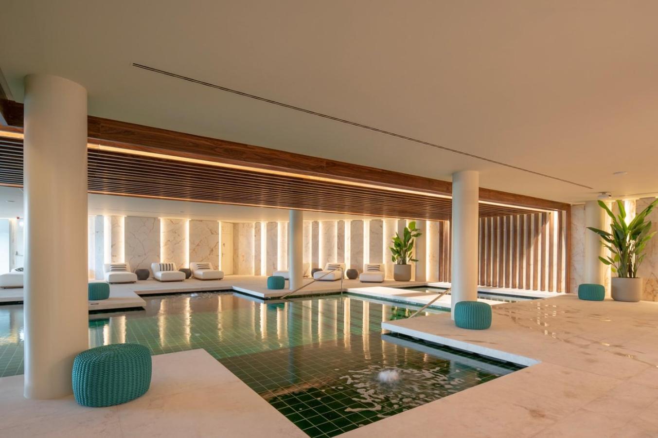 Cascais - 1 Bedroom And Shared Pool In Campolide