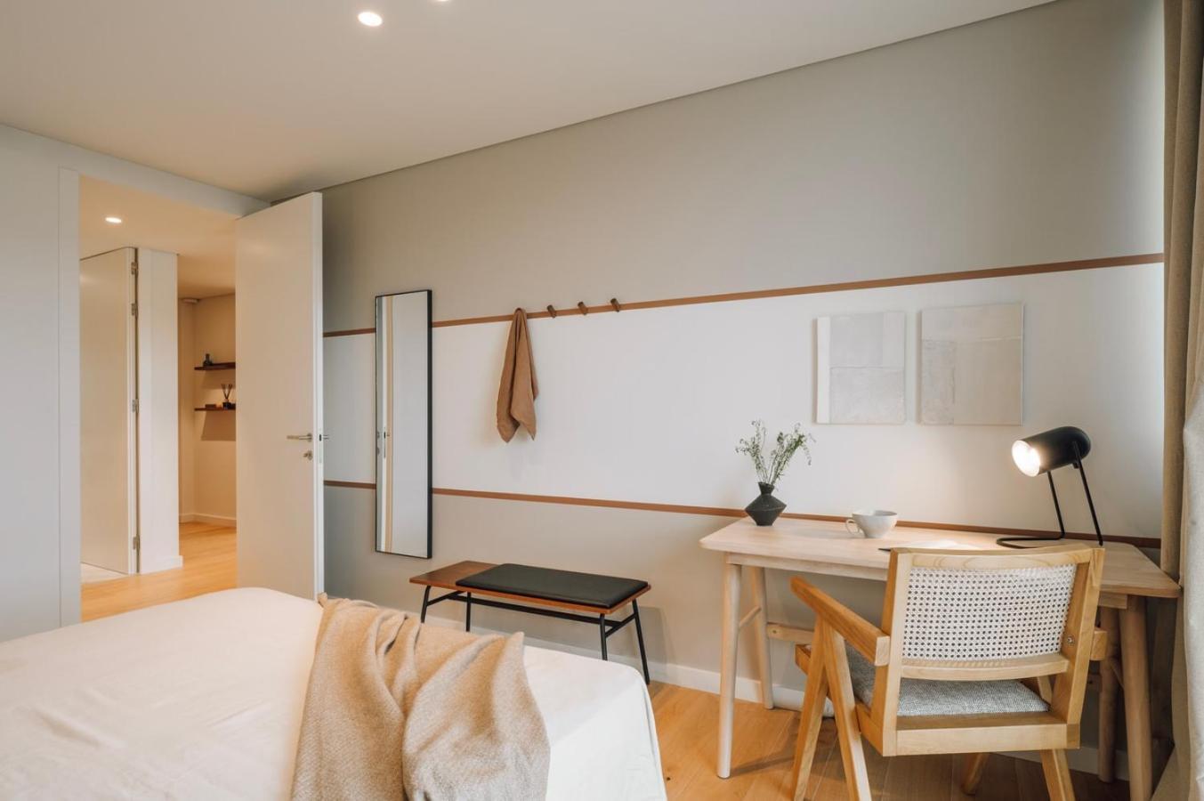 Cascais - 1 Bedroom And Shared Pool In Campolide Apartment Lisbon